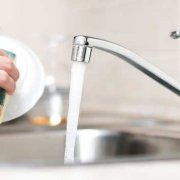 Успех в ръцете ви: защо не можете да миете съдовете далеч